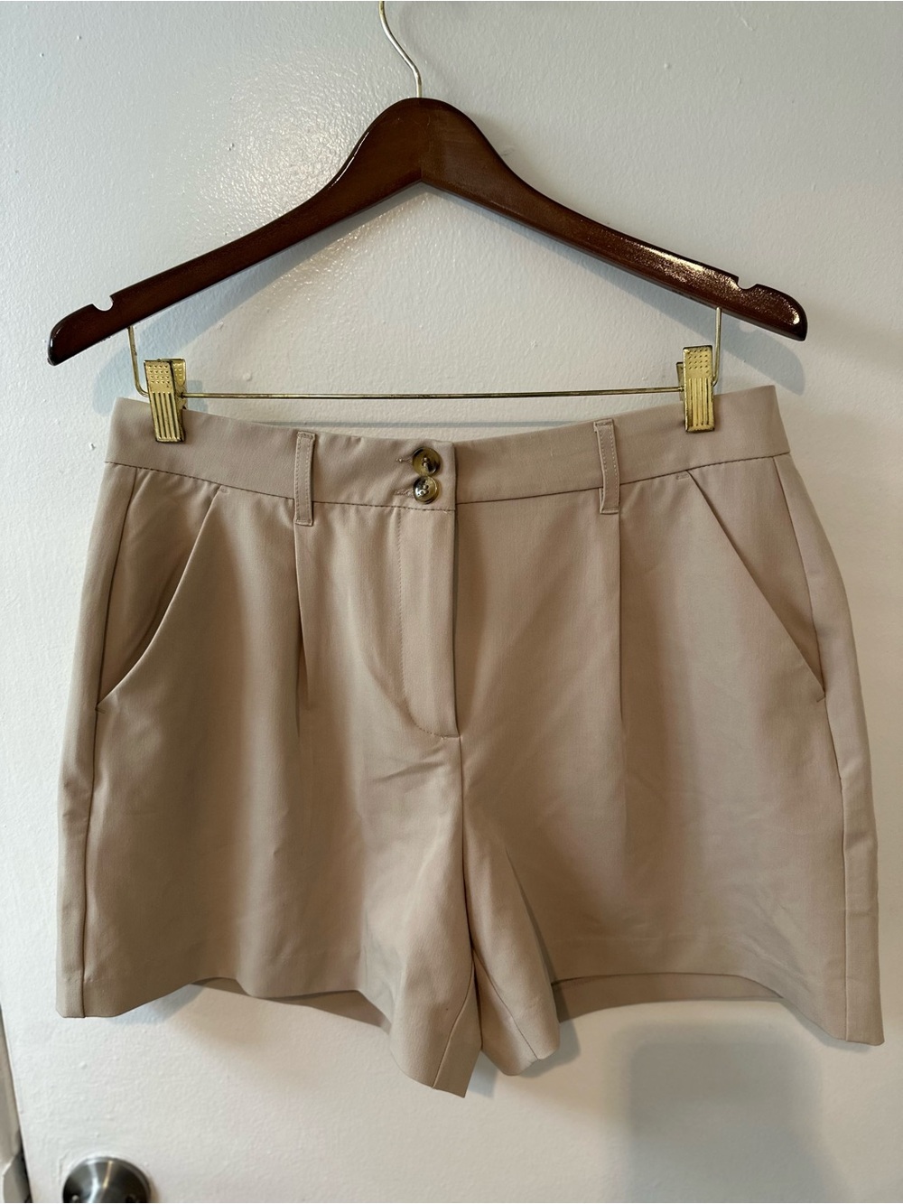 Nautica Women's Light Beige Tailored Shorts
